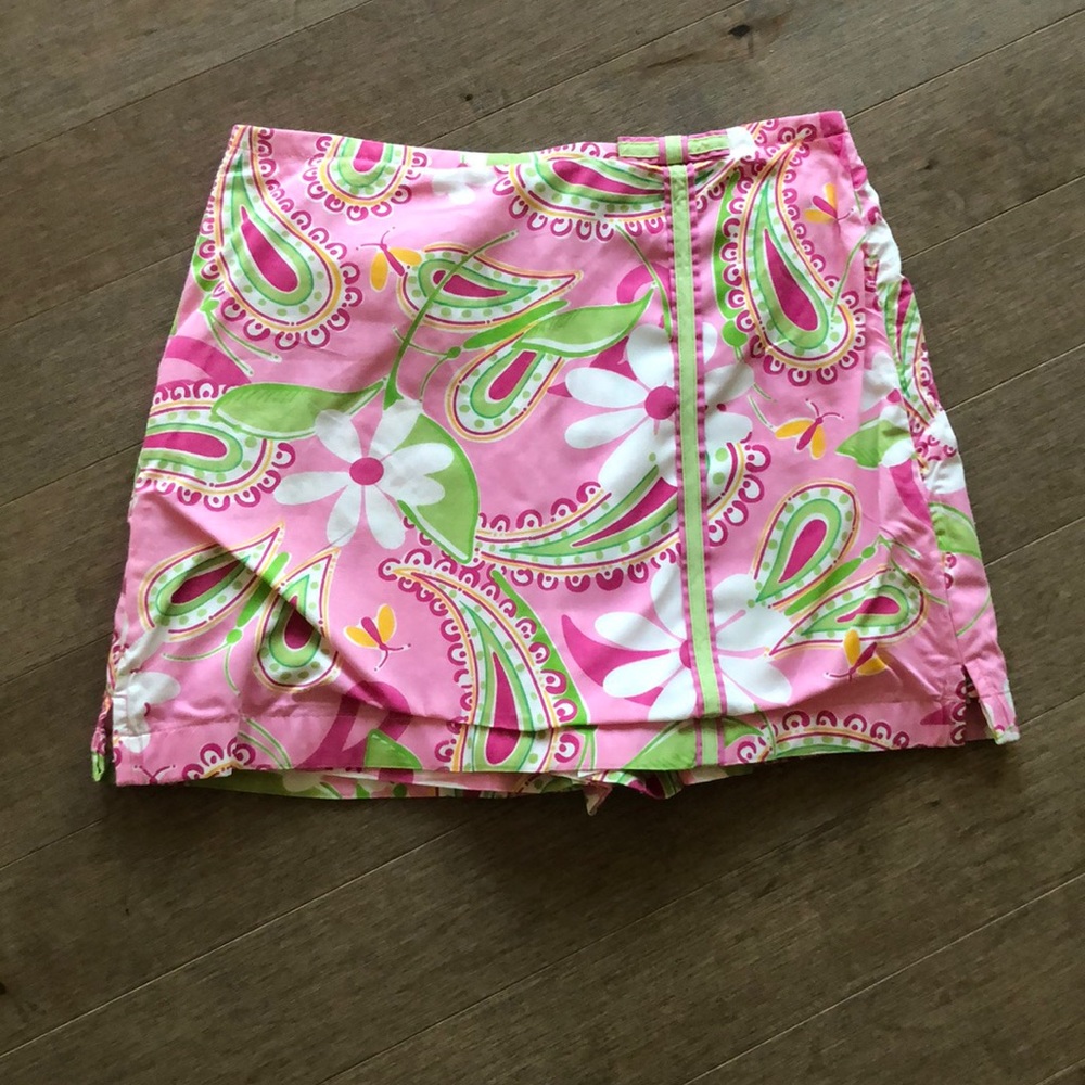 LILLY PULITZER PINK/GREEN PAISLEY SKORT